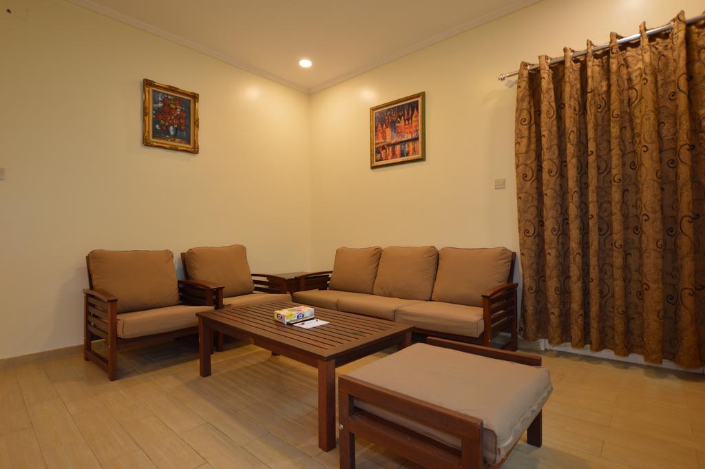 Al Ahmadi Plaza Resort Yanbu Exterior photo
