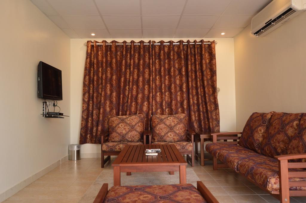 Al Ahmadi Plaza Resort Yanbu Exterior photo