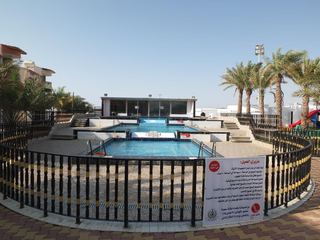 Al Ahmadi Plaza Resort Yanbu Exterior photo